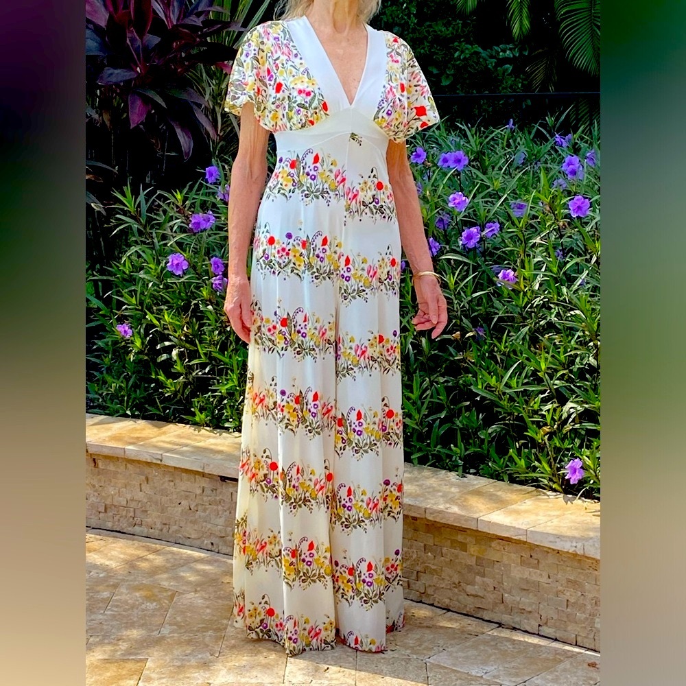 VTG MG floral jumpsuit.